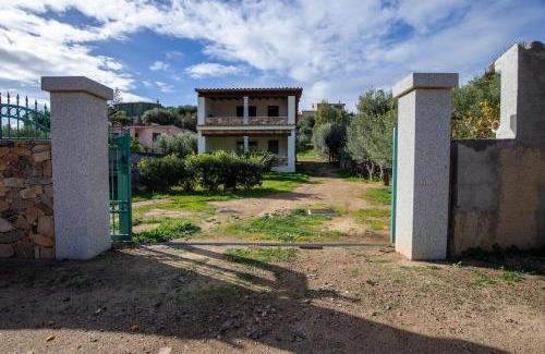 Solanas House | Belocations - AcquaMarina