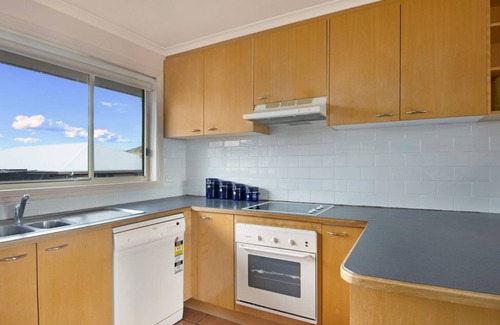 Jindabyne House | Beloka 7 - 2BR Townhouse l Lake Views l Spa Bath l WiFi