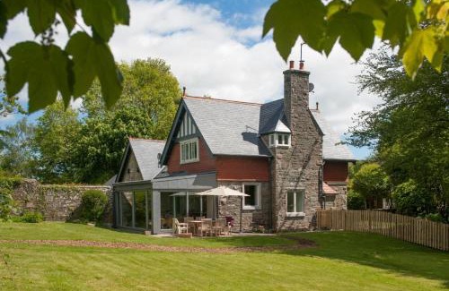 Kirkcudbright House | Beltie Lodge