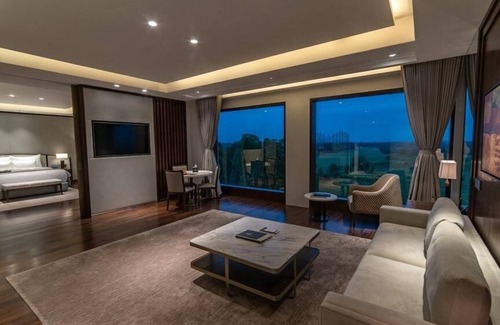 Ahmedabad Hotel | Belvedere Golf & Country Club