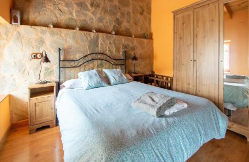 Benllera House | Belvilla by OYO Casa rural Benllera