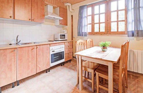 Isavarre Apartment | Belvilla by OYO Cobert d'en PiarrÃ³
