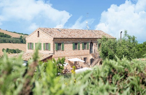 Fermo House | Belvilla by OYO La Corte