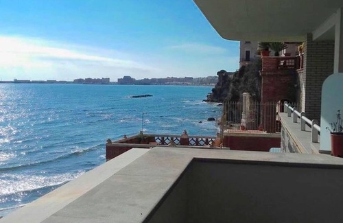Nettuno Apartment | Belvilla by OYO Residenza Villa Borghese
