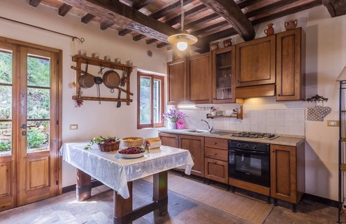 Montefelcino Villa | Belvilla by OYO Villa Ise