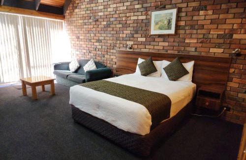 West Wodonga Hotel | Belvoir Village Motel & Apartments Wodonga