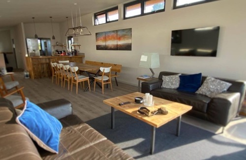 Bembridge Boat Rental | Bembridge Harbour Houseboat "Islay"