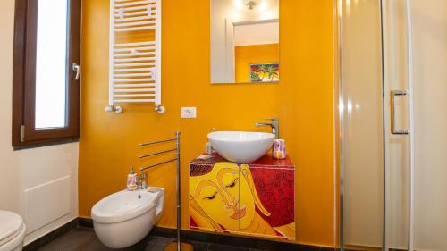 Santa Giusta House | Ben House