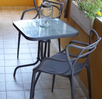 Santa Giusta House | Ben House