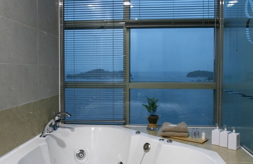 Hak-dong Hotel | Benikea Hotel Yeosu