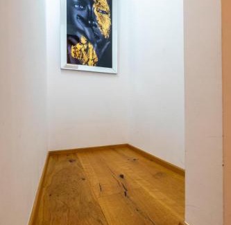 Oberlaa Apartment | Bennett Apartment