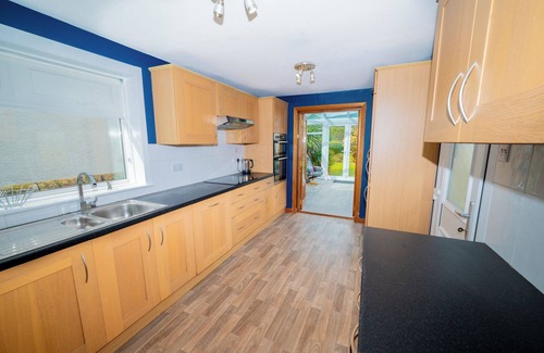 Lamlash House | Benoronsay 4 bedroom holiday home, Lamlash, Isle of Arran. Pet friendly