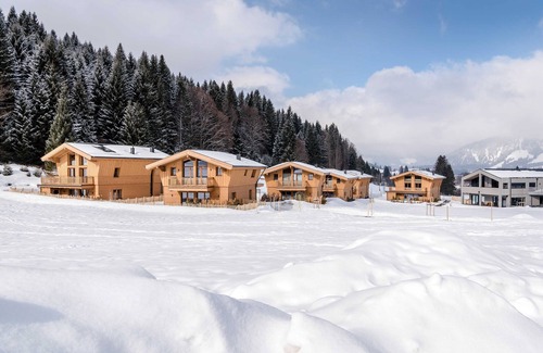 Schattwald Ski Chalet | Bently Chalet - LA SOA Chalets & Eventlodge