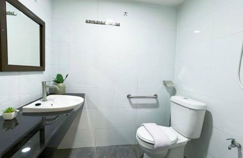 Taman Pakatan House | Bercham 81 Homestay