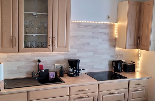 Bergisch Gladbach Apartment | Berg Messe EG, 2,5 Zimmer, Homeoffice, W-lan
