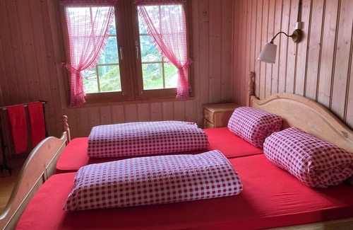 Gimmelwald House | Berggasthaus Tschingelhorn - only accessible on foot (2 hour hike)