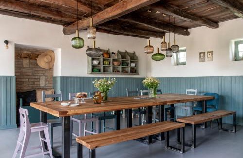 Nagykonyi Villa | Berky Kúria - Stylish cottage in the Hills of Tolna for 16people