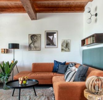 Nagykonyi Villa | Berky Kúria - Stylish cottage in the Hills of Tolna for 16people