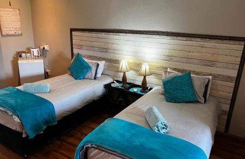 Hekpoort House | Berlouri Guest House