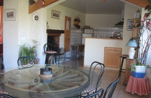 Bernac-Dessus Cottage | Bernac Dessus, 10km from Lourdes beautiful family gite for 2 to 15 people