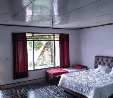 Ambarita House | Bernard's Guest Houses