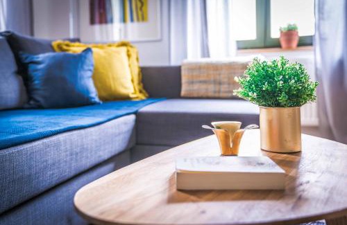 Besigheim Apartment | Besighomes - Apartment Blues