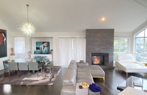 Guildford House | Best Central Modern Luxury Executive Home - Quiet Oasis with an Urban Vibe