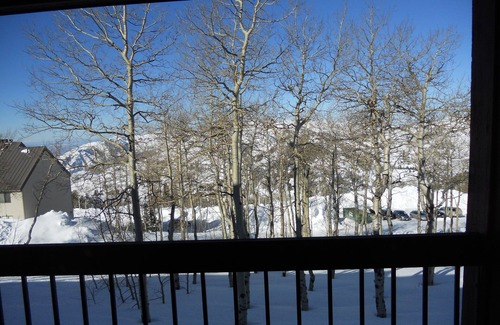 Powder Ridge Village Condo | Best Deal! 3BR/3BA Ski-in/out At Powder Mountain - Rare Slopeside Accommodation