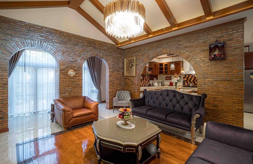 Hang Dong Villa | Best in Chiangmai, Modern Love Villa, Garden paradise, Pool, Free breakfast, car
