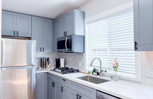 Sunnyvale House | Best Location | New Build | Tech | Laundry & A/C