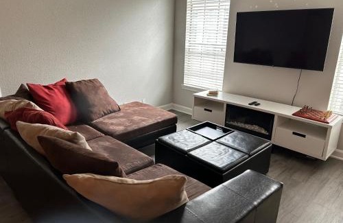 Houston Apartment | Best of Both Worlds Houston River Oaks Galleria