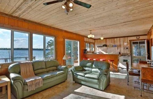 Falcon Beach Cabin | Best sunsets in Manitoba! Lakefront South shore Falcon Lake