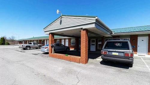 Hawk Run Hotel | Best Travel Inn Philipsburg
