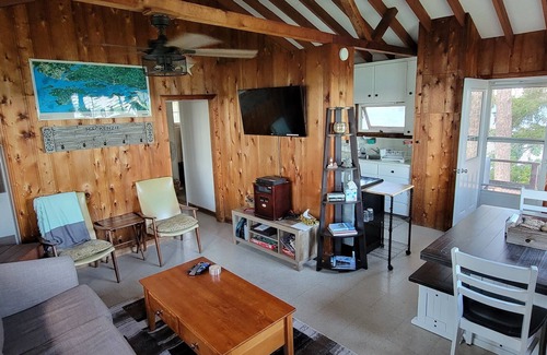 Leeds and the Thousand Islands Cottage | Best view of the 1000 IslandsnSummer 2026 is open and dates for September 2025