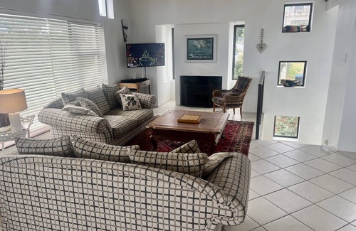 Oyster Bay Villa | Best views from beautiful home