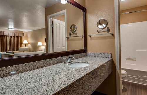 Fortuna Hotel | Best Western Country Inn