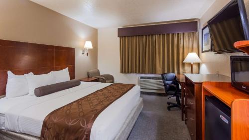 Ehrenberg Hotel | Best Western Desert Oasis