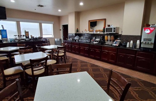 Madisonville Hotel | Best Western Executive Inn & Suites