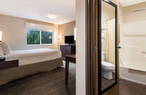 Government Camp Hotel | Best Western Mt. Hood Inn