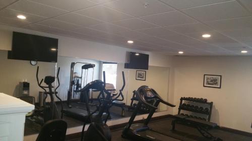 Nichols Hotel | Best Western Mulberry Hotel