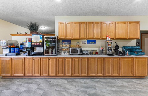 Ruidoso Downs Hotel | Best Western Pine Springs Inn