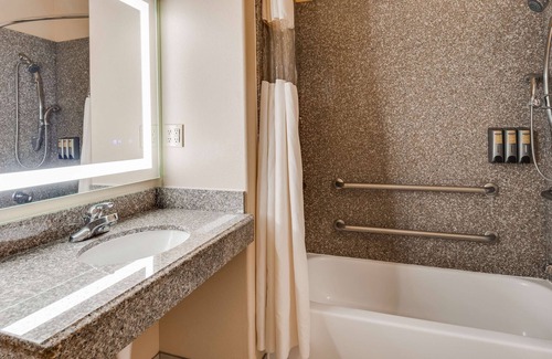 Battle Ground Hotel | Best Western Plus Battle Ground Inn & Suites