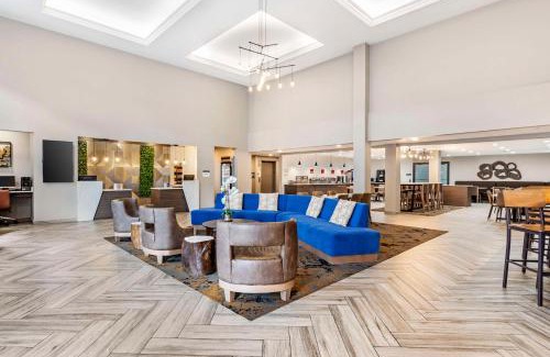 Bourbonnais Hotel | Best Western Plus Bourbonnais Hotel & Suites