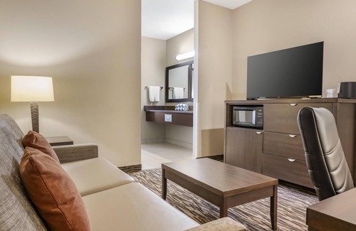 Bridgewater Hotel | Best Western Plus Bridgewater Hotel & Convention Centre