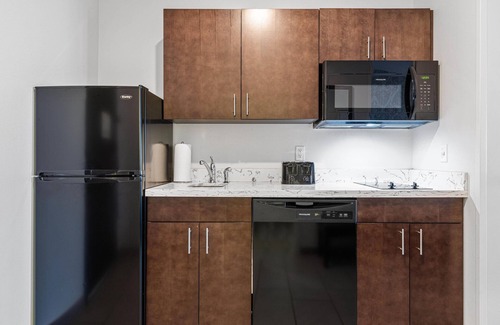 New Richmond Hotel | Best Western Plus New Richmond Inn & Suites