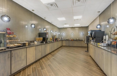 Olney Hotel | Best Western Plus Parkside Inn & Suites