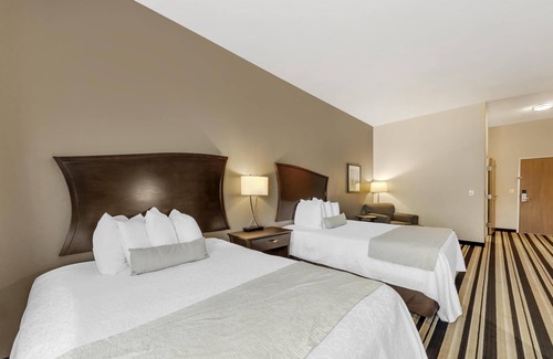 Madill Hotel | Best Western Plus Sand Bass Inn & Suites