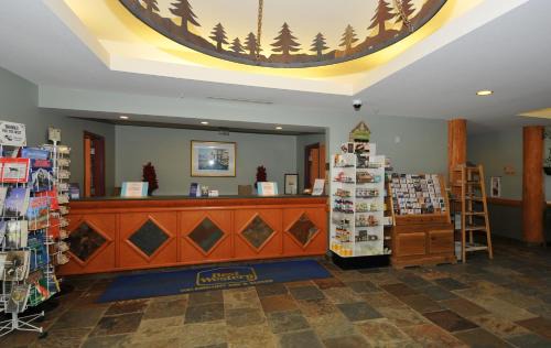 Valemount Hotel | BEST WESTERN PLUS Valemount Inn & Suites