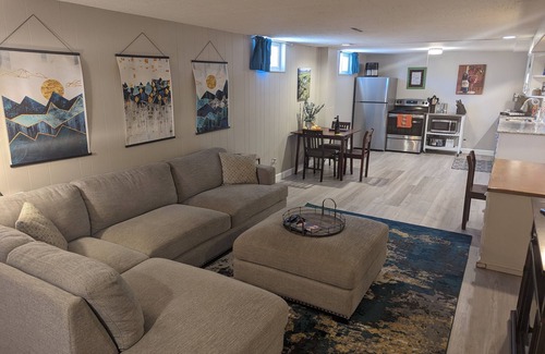 Englewood Apartment | Best Yard in Denver - Hot Tub & Outdoor Kitchen!