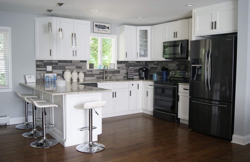 Lake Hopatcong House | BestOBothWorlds.2G@HandcraftedWoodTerrace.GameRoom
